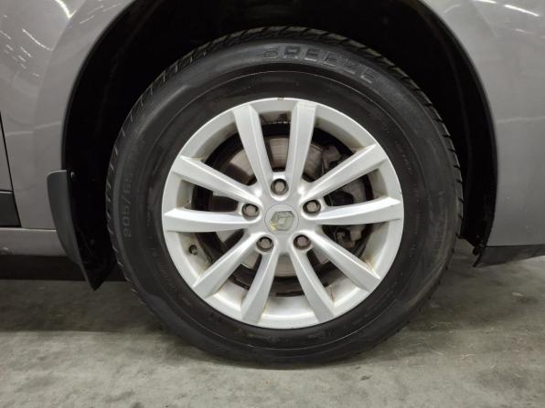 Renault Fluence I Рестайлинг с пробегом 2013 года, цена 780 000 рублей, 158320 км, седан, Автокод Объявления