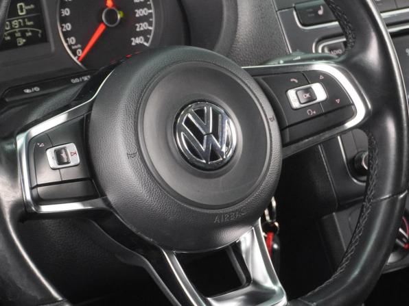 Volkswagen Polo V Рестайлинг с пробегом 2020 года, цена 1 439 000 рублей, 101971 км, седан, Автокод Объявления