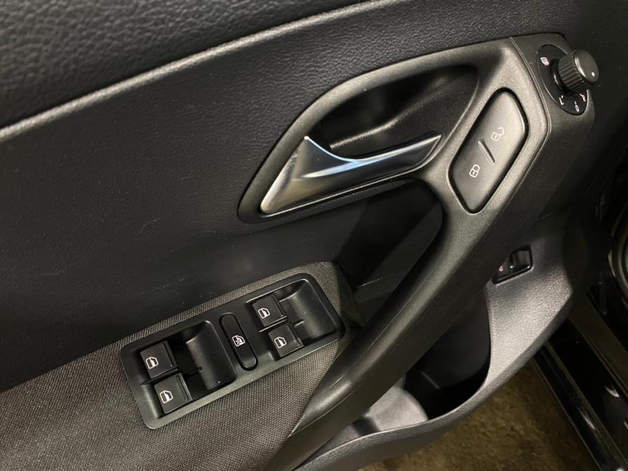 Volkswagen Polo V Рестайлинг Челябинск  - изображение 15