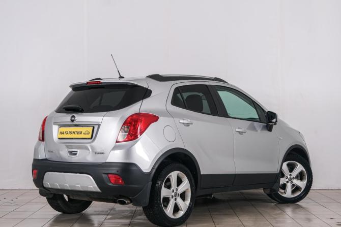 Opel Mokka I с пробегом 2014 года, цена 1 099 000 рублей, 65000 км, внедорожник, Автокод Объявления