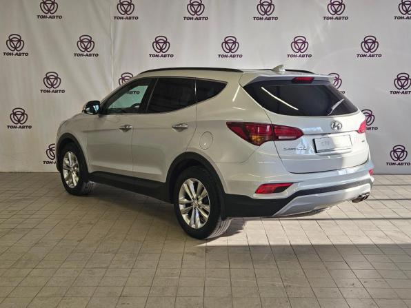 Hyundai Santa Fe III с пробегом 2015 года, цена 1 873 000 рублей, 136594 км, внедорожник, Автокод Объявления