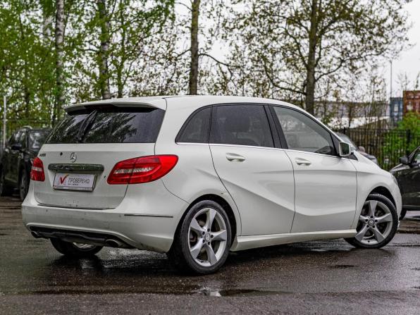 Mercedes-Benz B-Класс II (W246) Рестайлинг с пробегом 2014 года, цена 1 099 000 рублей, 209238 км, хэтчбек, Автокод Объявления