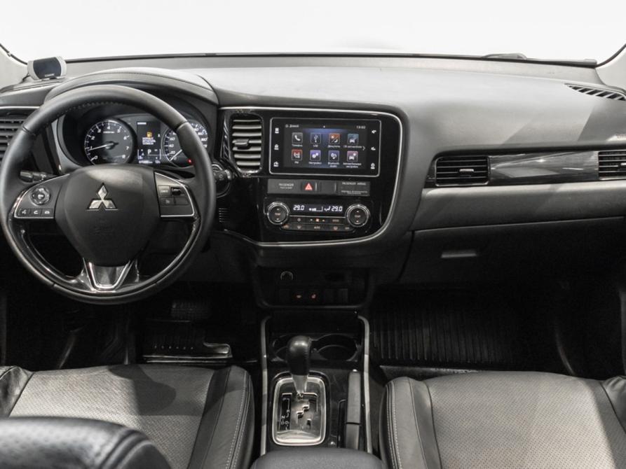 Mitsubishi Outlander III Рестайлинг 3 Казань  - изображение 6