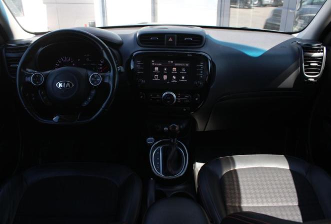 Kia Soul II Рестайлинг с пробегом 2017 года, цена 1 503 000 рублей, 160139 км, хэтчбек, Автокод Объявления