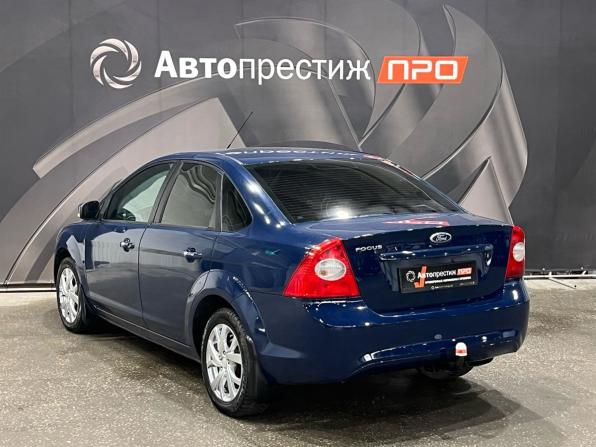Ford Focus II Рестайлинг с пробегом 2010 года, цена 499 000 рублей, 174194 км, седан, Автокод Объявления