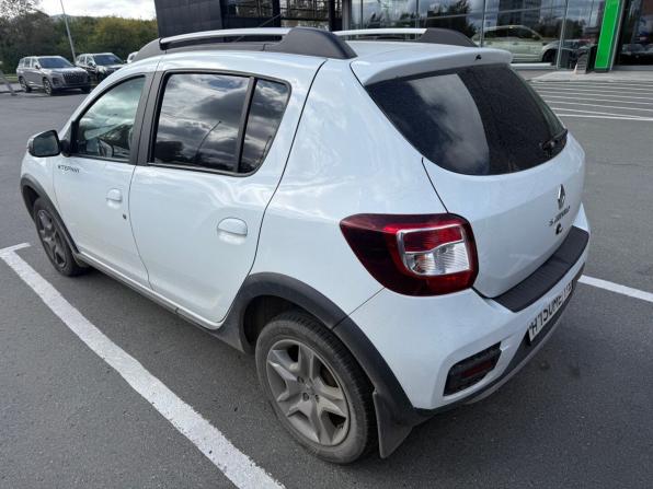Renault Sandero II Рестайлинг с пробегом 2020 года, цена 777 000 рублей, 163030 км, хэтчбек, Автокод Объявления