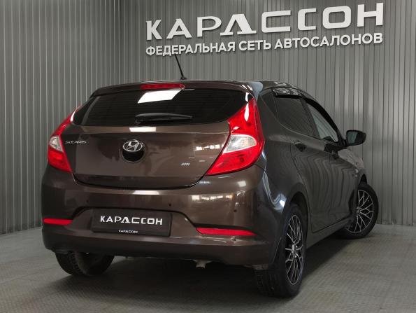 Hyundai Solaris I Рестайлинг с пробегом 2016 года, цена 910 000 рублей, 200378 км, хэтчбек, Автокод Объявления