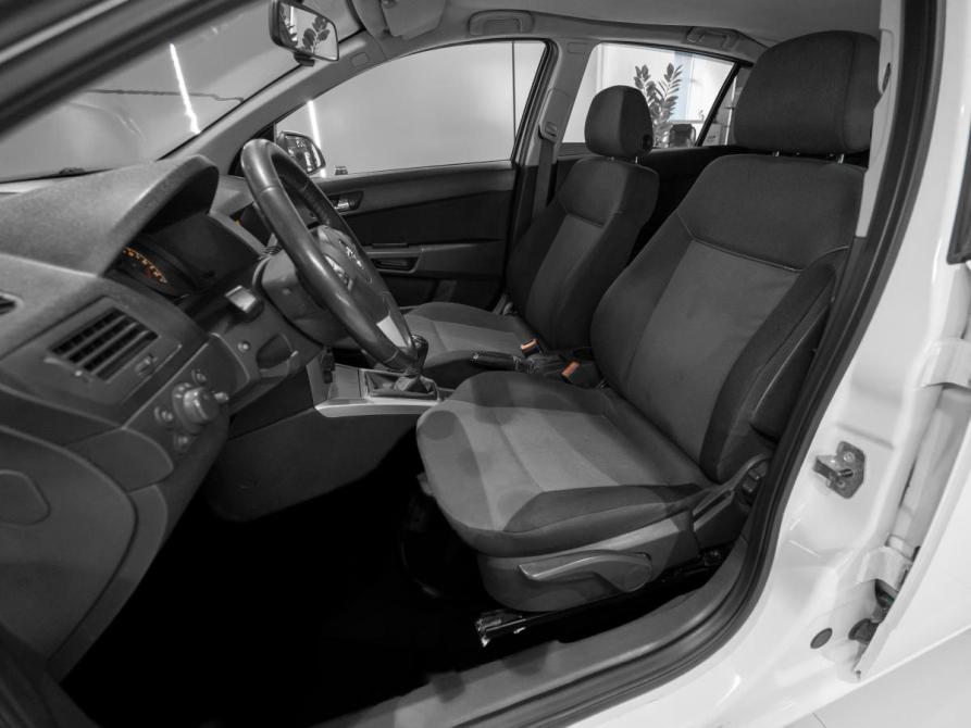 Opel Astra H Рестайлинг Москва  - изображение 9
