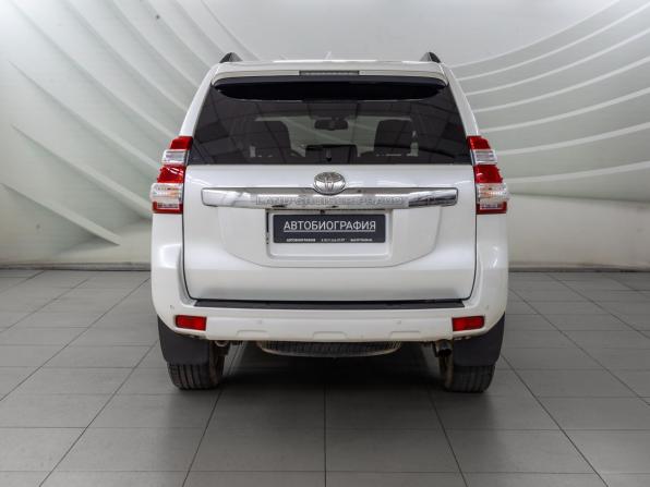 Toyota Land Cruiser Prado 150 Series Рестайлинг 1 с пробегом 2015 года, цена 3 648 000 рублей, 136090 км, внедорожник, Автокод Объявления