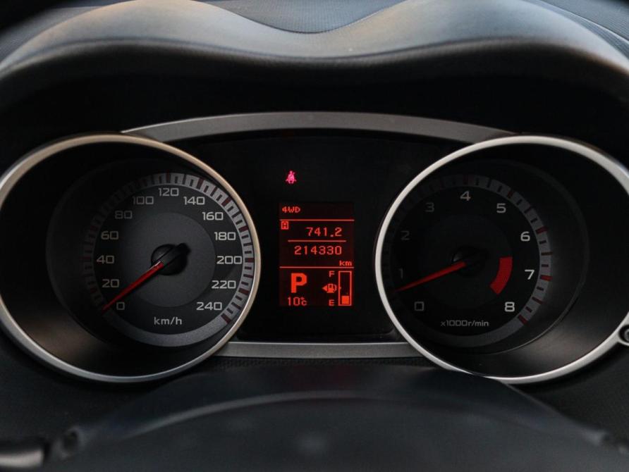 Mitsubishi Outlander II Москва  - изображение 19