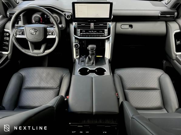 Новый Toyota Land Cruiser 300 Series 2026 года, цена 17 490 000 рублей, внедорожник, Автокод Объявления