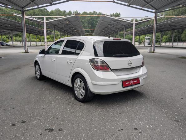 Opel Astra H Рестайлинг с пробегом 2011 года, цена 579 900 рублей, 261000 км, хэтчбек, Автокод Объявления