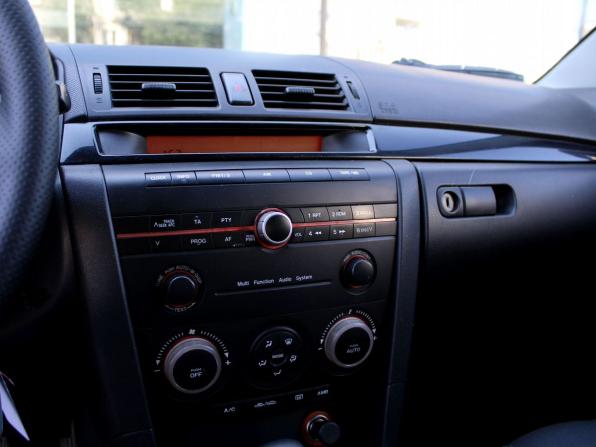 Mazda 3 I (BK) с пробегом 2004 года, цена 435 000 рублей, 190000 км, седан, Автокод Объявления