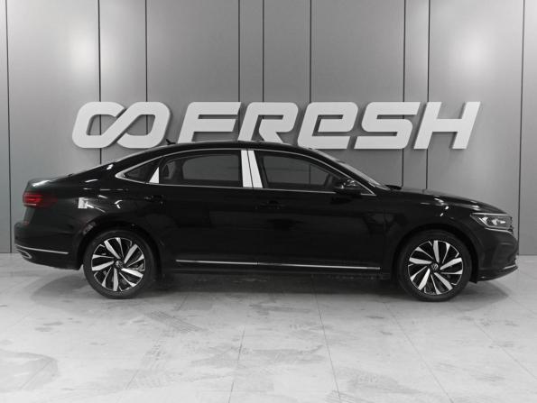 Volkswagen Passat (North America and China) II (China Market) Рестайлинг с пробегом 2024 года, цена 4 189 000 рублей, 43 км, седан, Автокод Объявления
