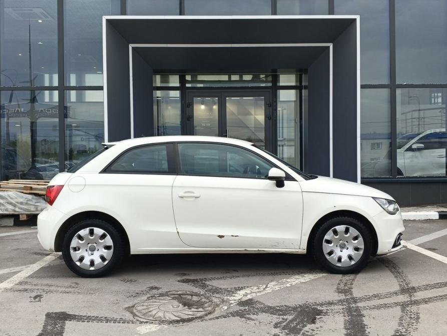 Audi A1 I (8X) Москва  - изображение 4