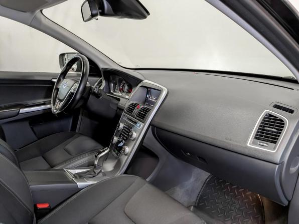 Volvo XC60 I Рестайлинг с пробегом 2017 года, цена 2 725 000 рублей, 91416 км, внедорожник, Автокод Объявления
