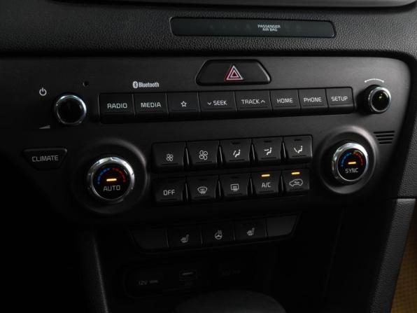 Kia Sportage IV Рестайлинг с пробегом 2019 года, цена 2 675 000 рублей, 39090 км, внедорожник, Автокод Объявления