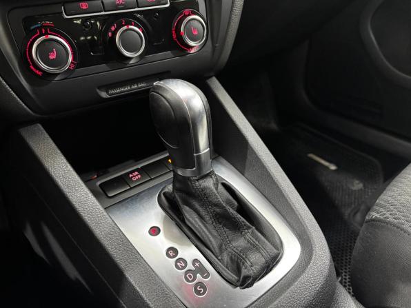 Volkswagen Jetta VI с пробегом 2013 года, цена 1 140 000 рублей, 209913 км, седан, Автокод Объявления