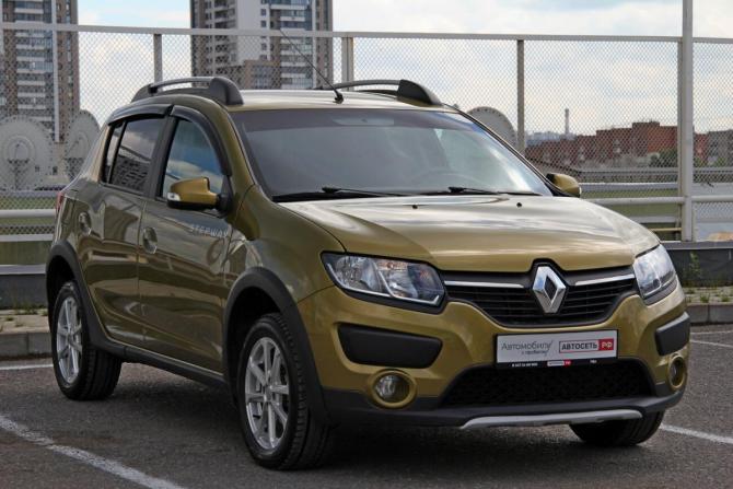 Renault Sandero II с пробегом 2017 года, цена 1 047 000 рублей, 101332 км, хэтчбек, Автокод Объявления