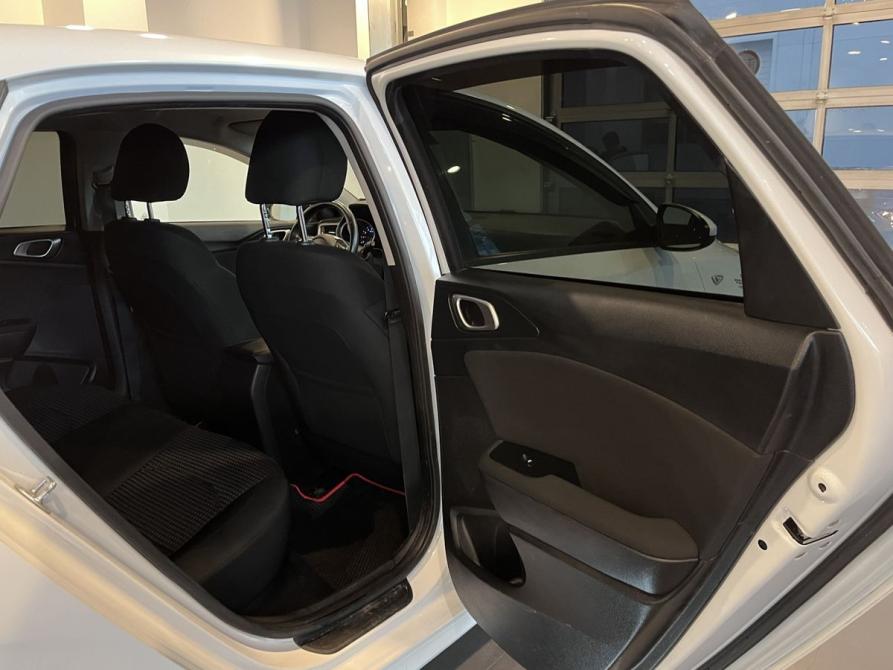 Kia Ceed III Чебоксары  - изображение 17