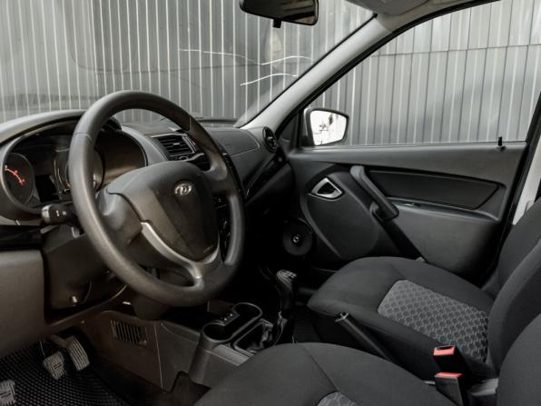 Lada (ВАЗ) Granta I Рестайлинг с пробегом 2019 года, цена 600 000 рублей, 160447 км, хэтчбек, Автокод Объявления