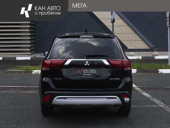 Mitsubishi Outlander III Рестайлинг 3 с пробегом 2019 года, цена 1 852 000 рублей, 223078 км, внедорожник, Автокод Объявления