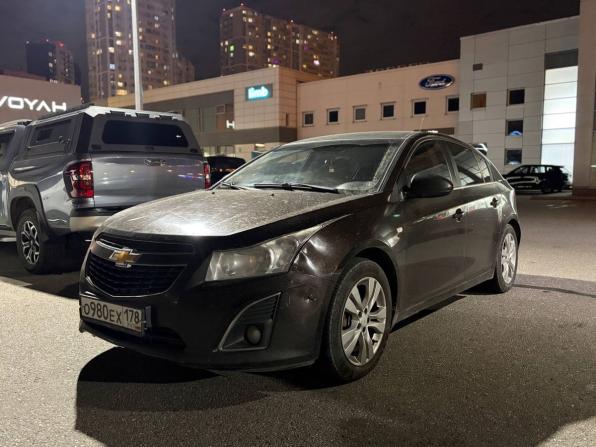Chevrolet Cruze I Рестайлинг с пробегом 2013 года, цена 680 000 рублей, 230000 км, хэтчбек, Автокод Объявления