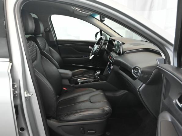 Hyundai Santa Fe IV с пробегом 2018 года, цена 2 940 000 рублей, 135900 км, внедорожник, Автокод Объявления