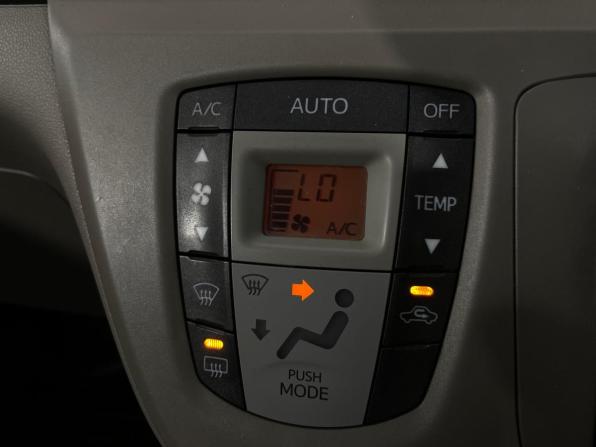 Daihatsu Mira VII с пробегом 2011 года, цена 599 000 рублей, 182863 км, хэтчбек, Автокод Объявления