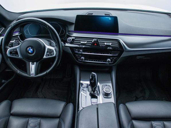 BMW 5 серии VII (G30/G31/G38) Рестайлинг с пробегом 2021 года, цена 4 848 000 рублей, 108625 км, седан, Автокод Объявления