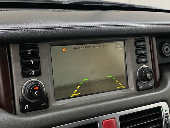 Land Rover Range Rover III Рестайлинг с пробегом 2006 года, цена 865 000 рублей, 259924 км, внедорожник, Автокод Объявления