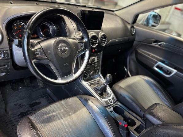 Opel Antara I Рестайлинг с пробегом 2012 года, цена 999 000 рублей, 355091 км, внедорожник, Автокод Объявления