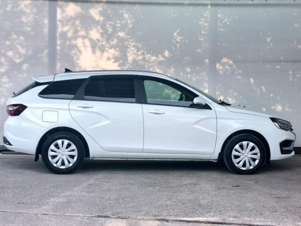 Lada (ВАЗ) Vesta I Рестайлинг (NG) с пробегом 2024 года, цена 1 260 000 рублей, 53296 км, универсал, Автокод Объявления