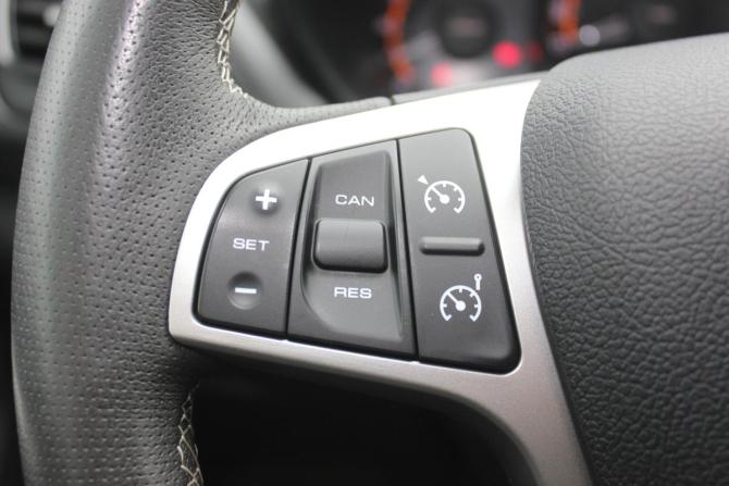 Lada (ВАЗ) Vesta I с пробегом 2022 года, цена 1 297 000 рублей, 50098 км, универсал, Автокод Объявления