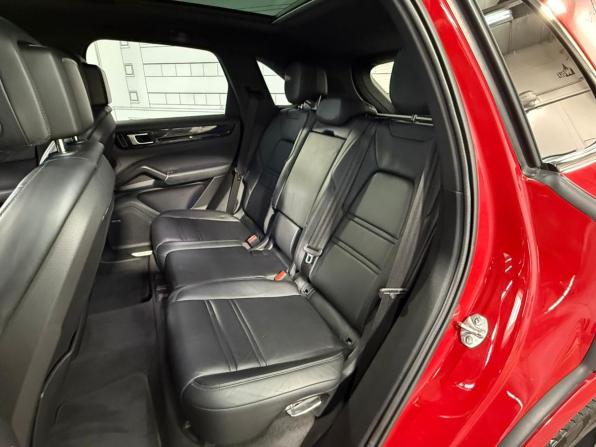 Porsche Cayenne III с пробегом 2021 года, цена 6 490 000 рублей, 62800 км, внедорожник, Автокод Объявления