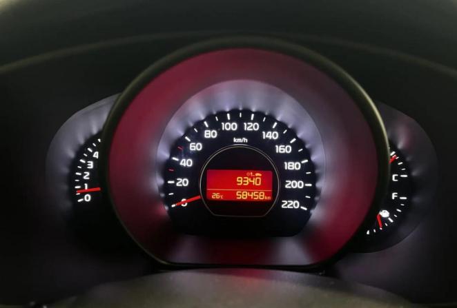 Kia Soul II с пробегом 2015 года, цена 1 255 000 рублей, 58458 км, хэтчбек, Автокод Объявления