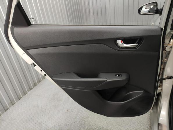 Hyundai Solaris II Рестайлинг с пробегом 2020 года, цена 1 590 000 рублей, 61388 км, седан, Автокод Объявления