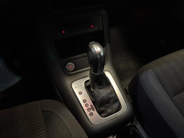 Volkswagen Tiguan I Рестайлинг с пробегом 2013 года, цена 839 000 рублей, 313000 км, внедорожник, Автокод Объявления