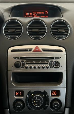 Peugeot 308 I с пробегом 2009 года, цена 500 000 рублей, 104207 км, хэтчбек, Автокод Объявления