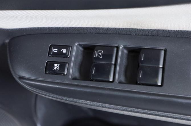 Nissan Note II Рестайлинг с пробегом 2018 года, цена 989 000 рублей, 135000 км, хэтчбек, Автокод Объявления