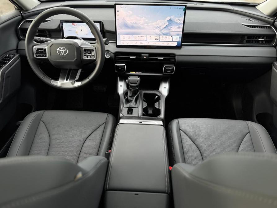 Toyota RAV4 VI (XA60) Набережные Челны  - изображение 23