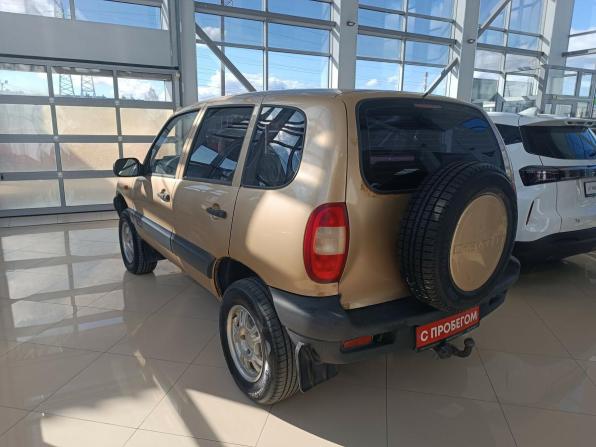 Chevrolet Niva I с пробегом 2005 года, цена 269 000 рублей, 131000 км, внедорожник, Автокод Объявления