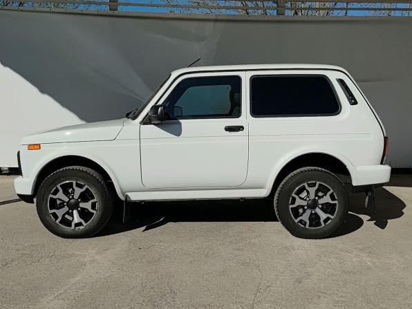 Lada (ВАЗ) Niva Legend с пробегом 2024 года, цена 885 000 рублей, 8300 км, внедорожник, Автокод Объявления
