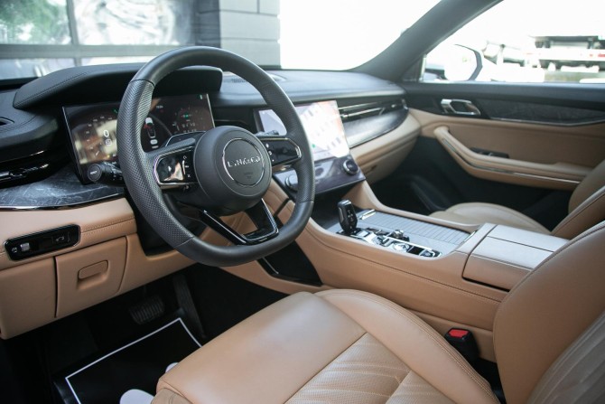 Lynk &amp; Co 09 с пробегом 2023 года, цена 5 145 000 рублей, 1000 км, внедорожник, Автокод Объявления