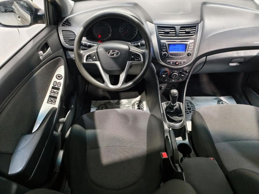 Hyundai Solaris I Курск  - изображение 9