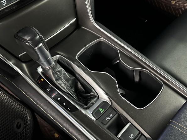 Honda Accord X Рестайлинг с пробегом 2022 года, цена 2 660 000 рублей, 66763 км, седан, Автокод Объявления