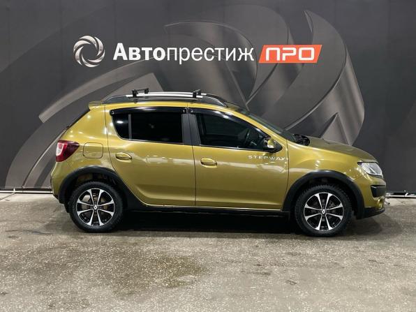 Renault Sandero II с пробегом 2014 года, цена 740 000 рублей, 157245 км, хэтчбек, Автокод Объявления