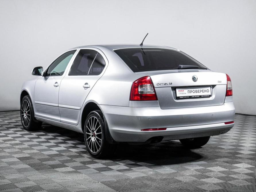 Skoda Octavia II (A5) Рестайлинг Москва  - изображение 7