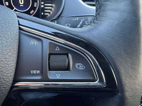 Skoda Octavia III (A7) Рестайлинг с пробегом 2019 года, цена 2 077 000 рублей, 60690 км, лифтбек, Автокод Объявления