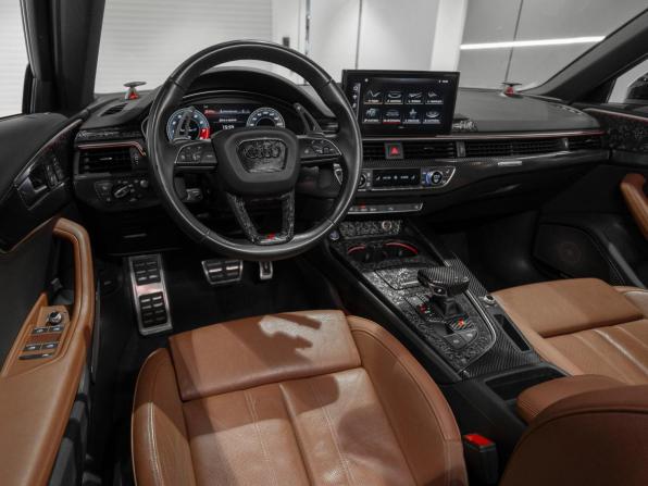 Audi A4 V (B9) Рестайлинг с пробегом 2021 года, цена 3 545 000 рублей, 52718 км, седан, Автокод Объявления